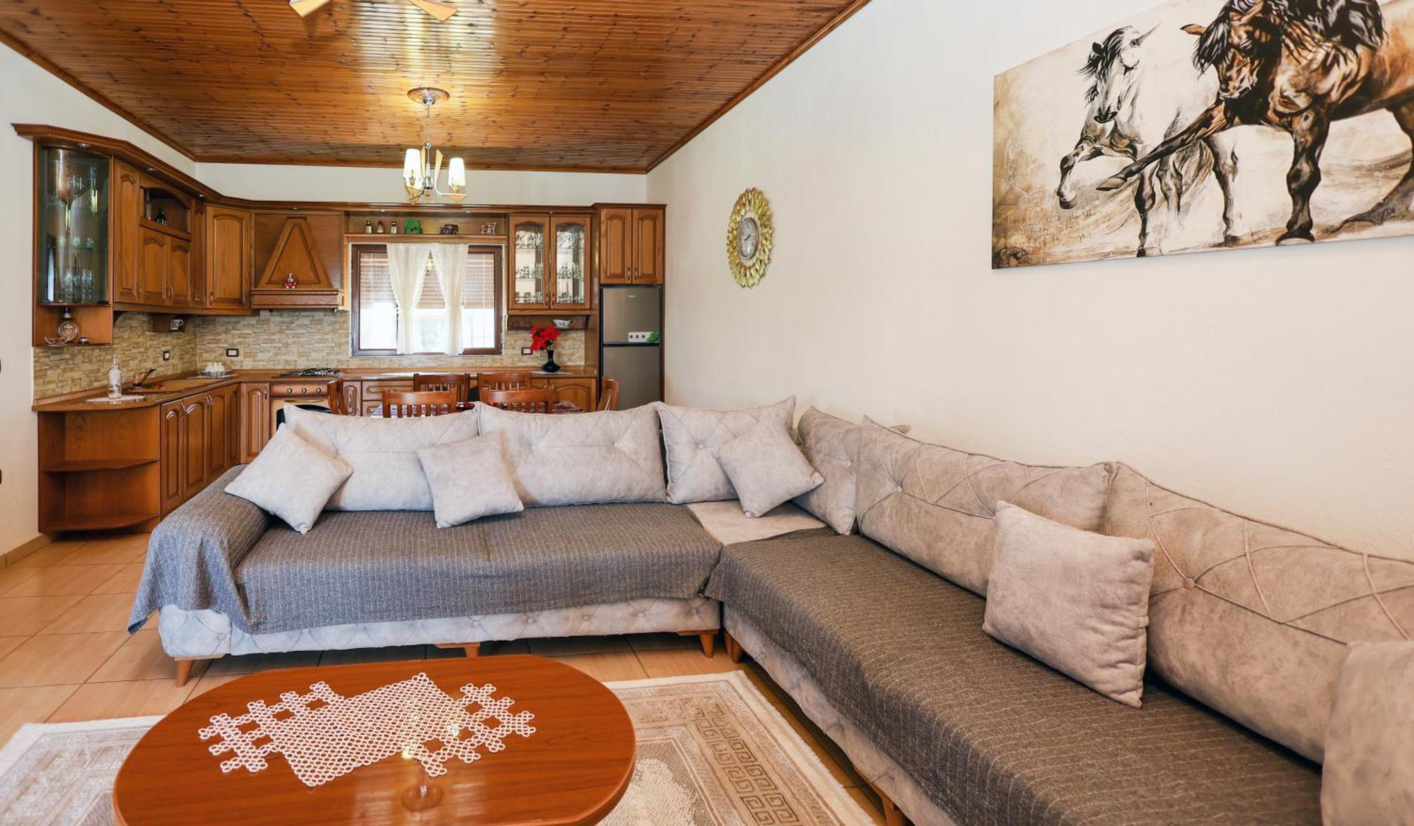 Villa Kevin Berat Zewnętrze zdjęcie