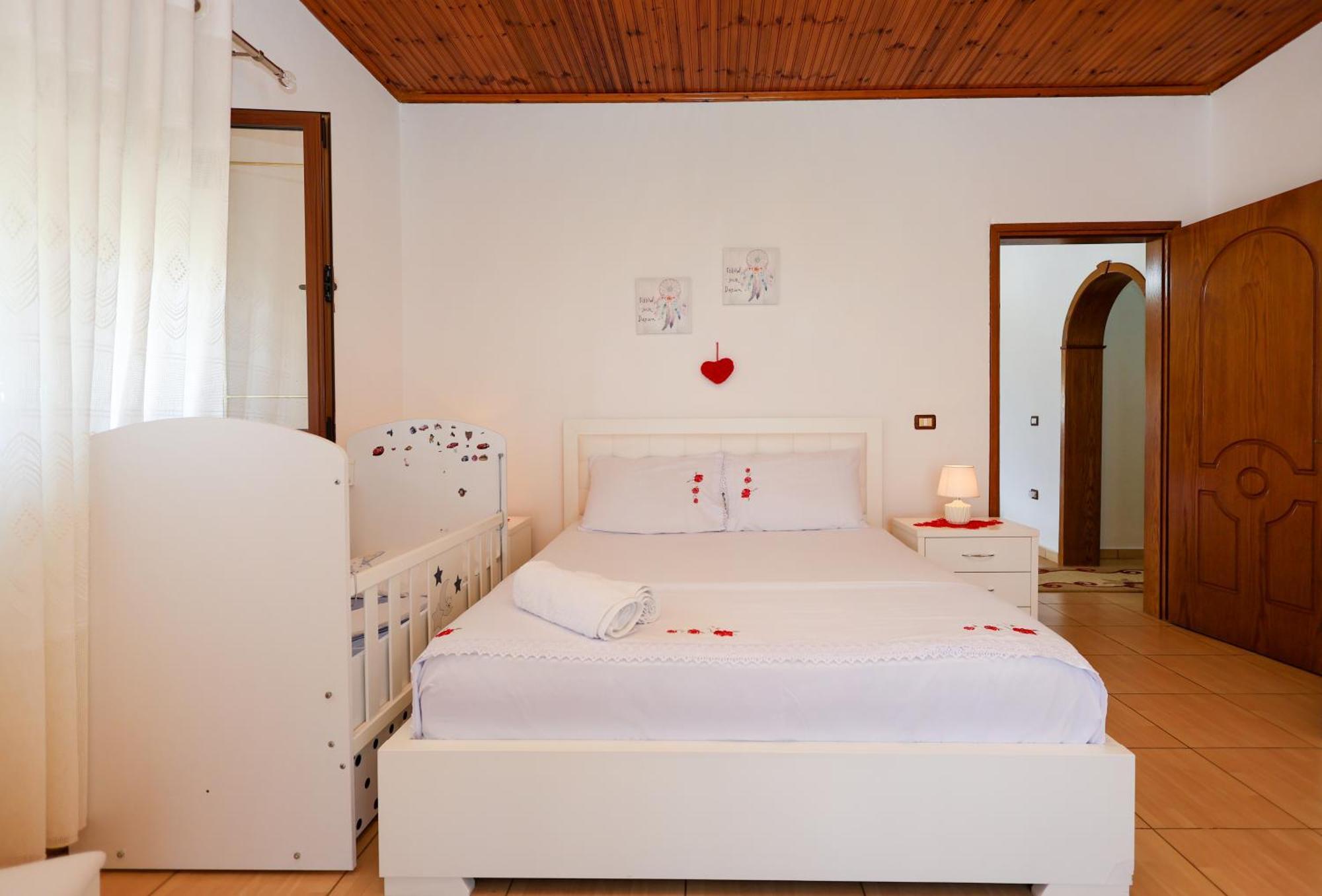Villa Kevin Berat Zewnętrze zdjęcie